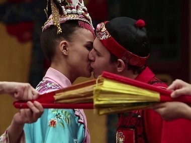 #ЖаннаПожени: Оля и Леня в Пекине